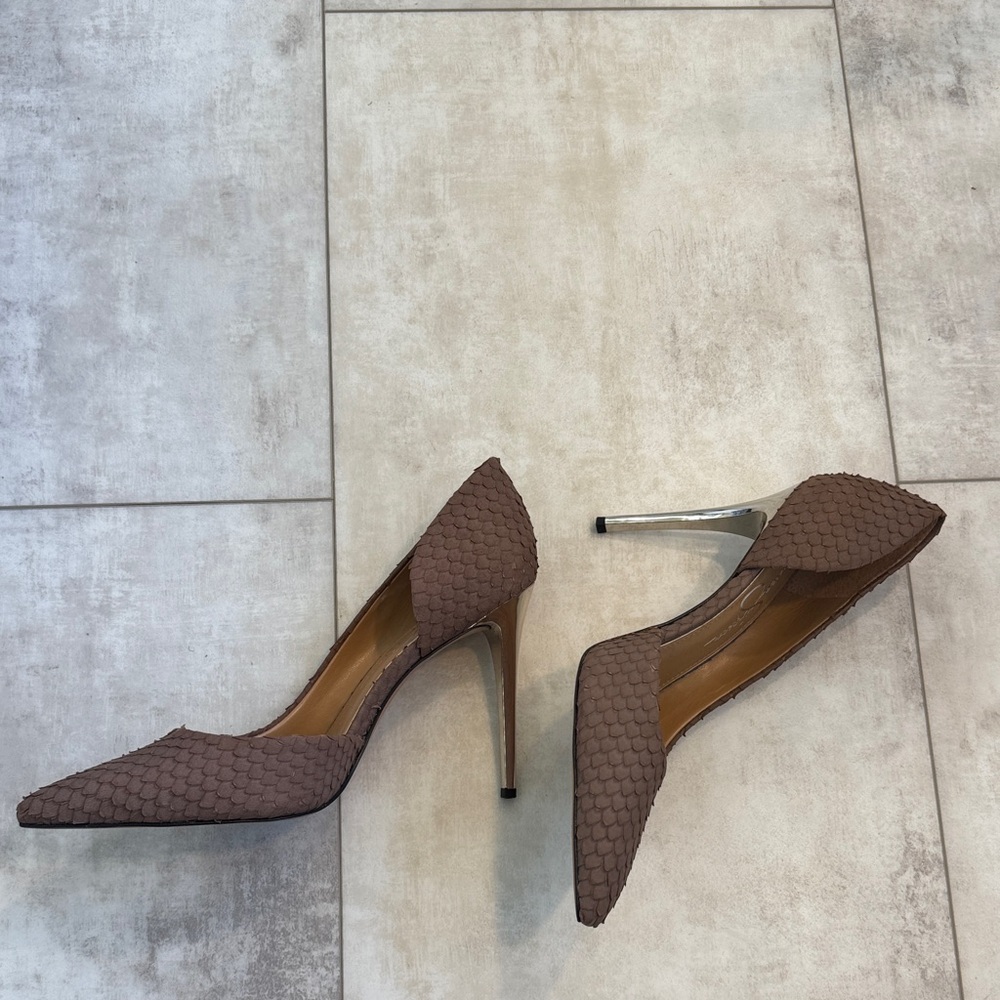 Jessica Simpson Chocolate Textured Heels - Picture 3 of 7